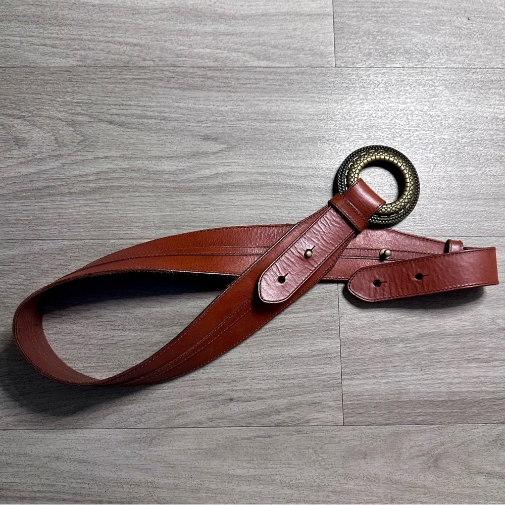 Ralph Lauren Brown Leather Belt with Gold Buckle - Picture 2 of 13
